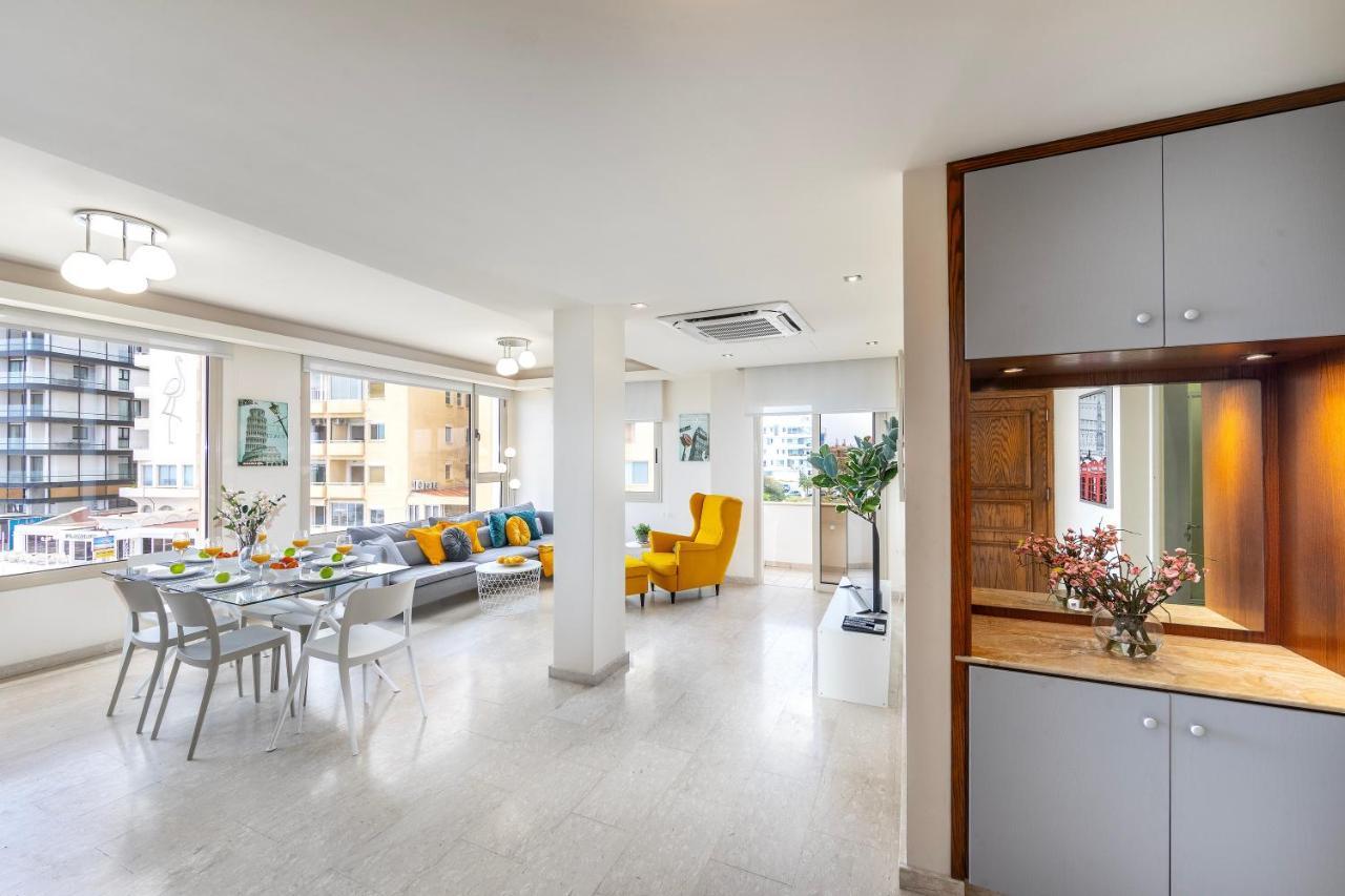Mackenzie Beachfront Eftyhia Suite Larnaca Buitenkant foto